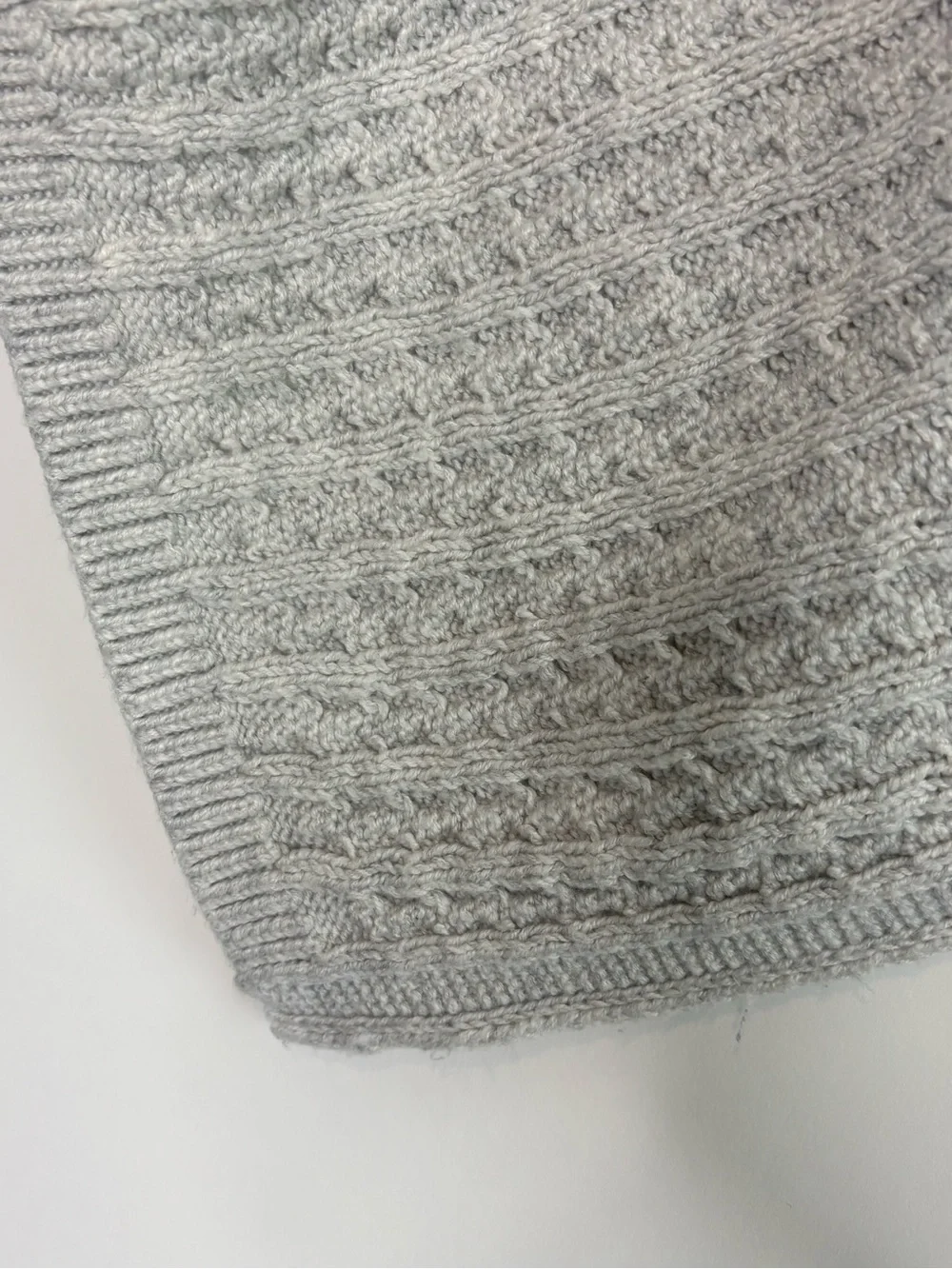 J.Jill Poncho Sweater One Size Grey Ivory Colorblock Cable Knit Asymmetrical